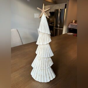 Coastal holiday tree decoration